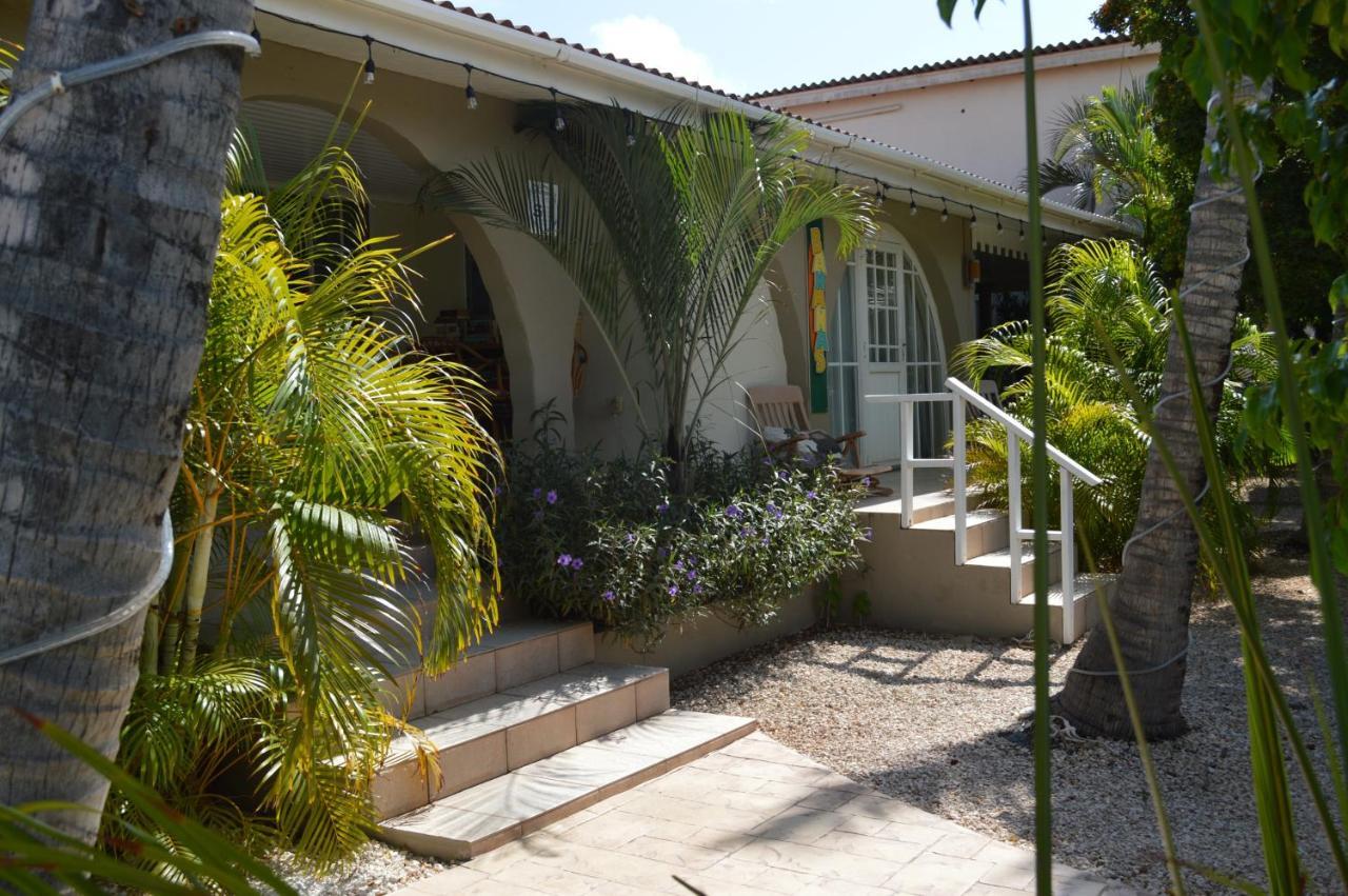 Bananas Apartments Adults Only Palm Beach Dış mekan fotoğraf